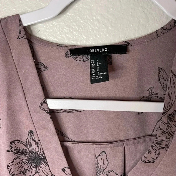 ☀️Forever 21 Floral Dress - Picture 4 of 5